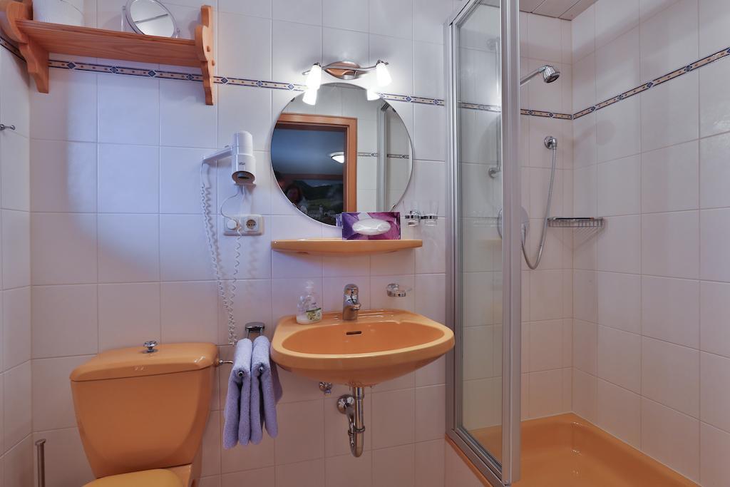 Haus Almfrieden Hotel Ramsau bei Berchtesgaden Phòng bức ảnh